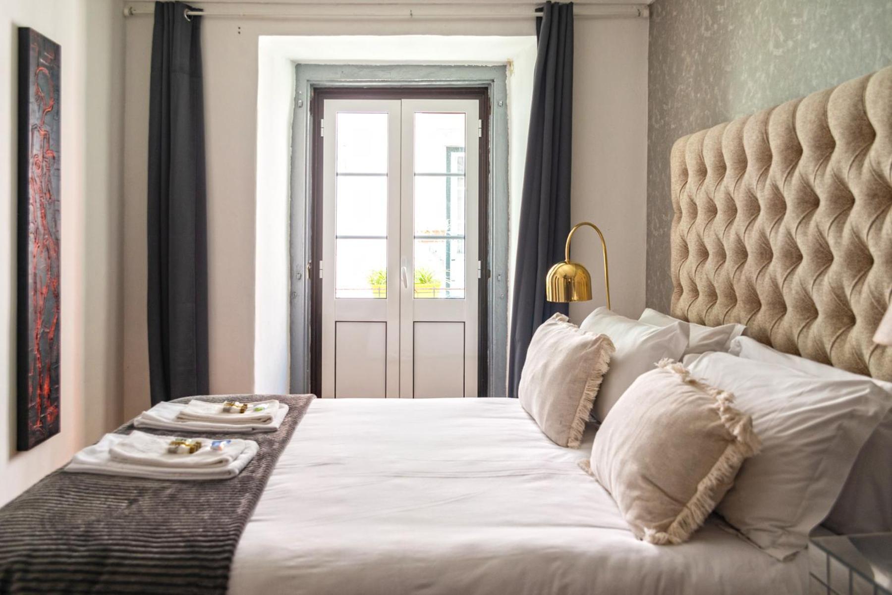 Apartment In Bairro Alto 1 - Lisbon Charm Bagian luar foto