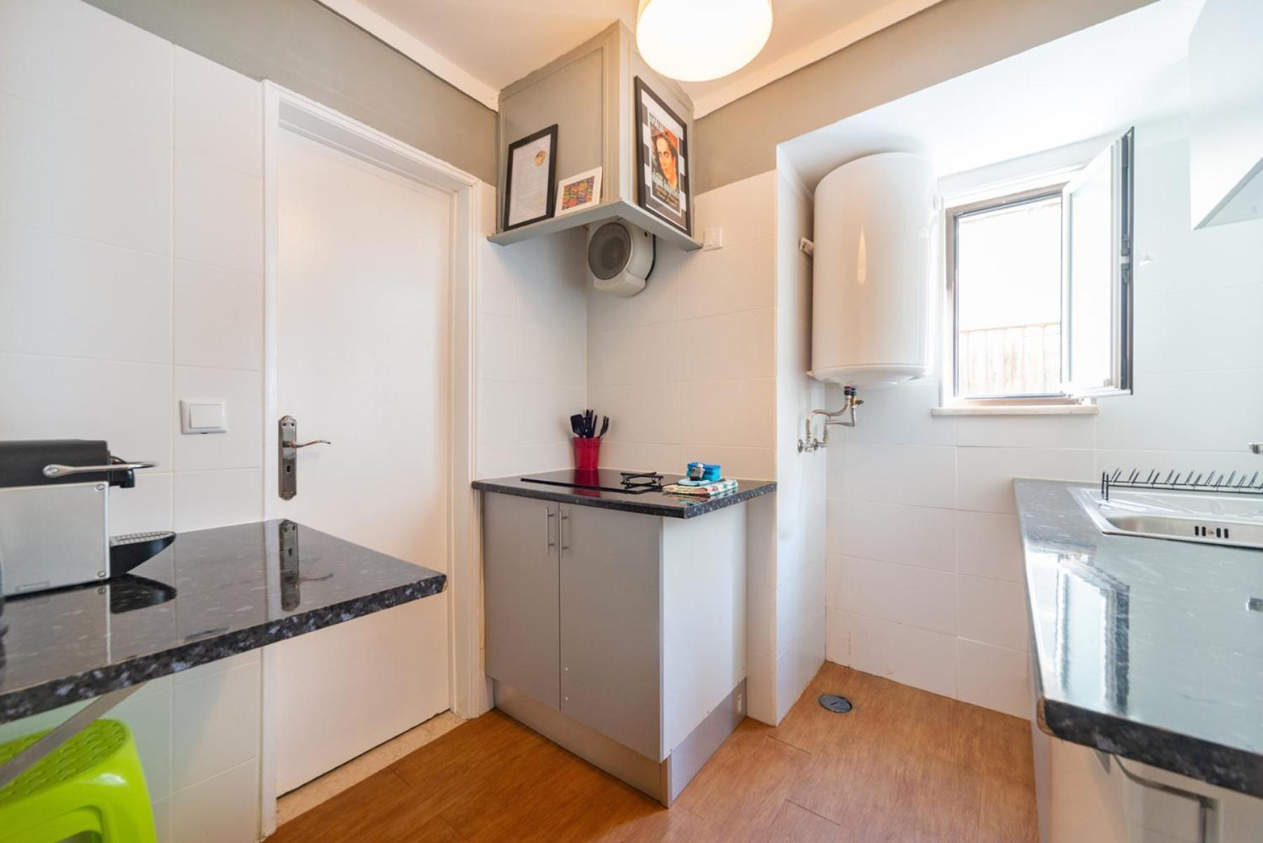 Apartment In Bairro Alto 1 - Lisbon Charm Bagian luar foto